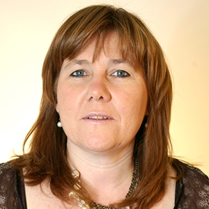 Dra. Ver&oacute;nica Bucal&aacute;